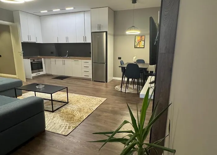 Prayla Luxury At Delijorgji Tirana