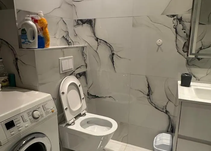 Prayla Luxury At Delijorgji ティラナ