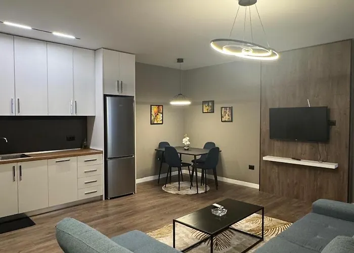 Prayla Luxury At Delijorgji * ティラナ